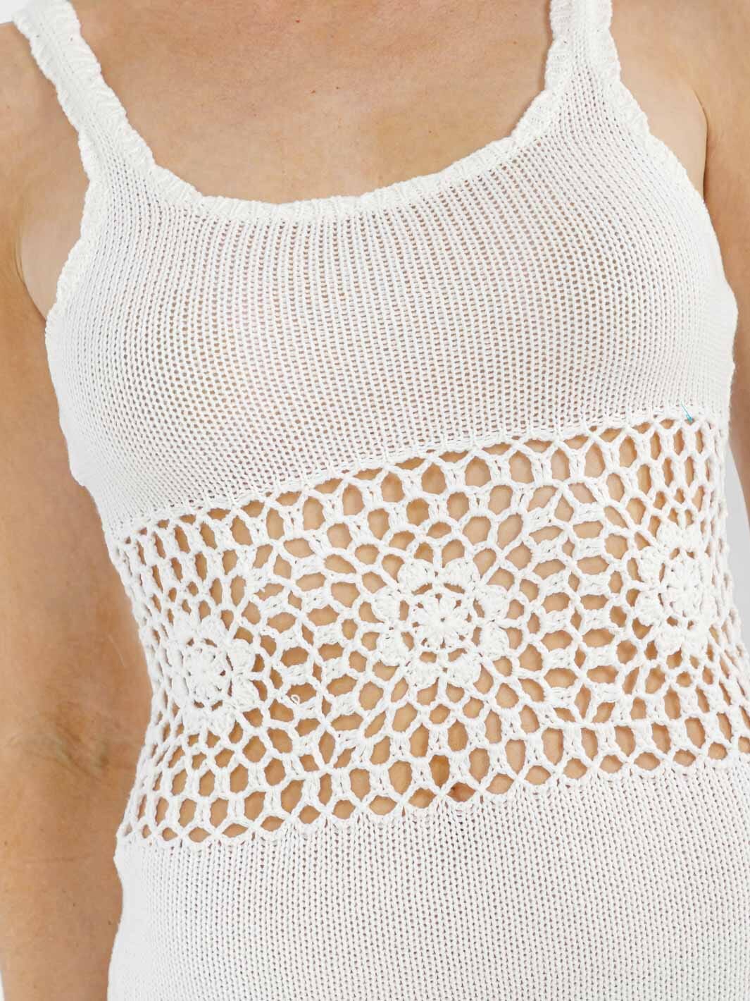 WOMEN'S SLEEVELESS BODYCON KNITTED MINI DRESS