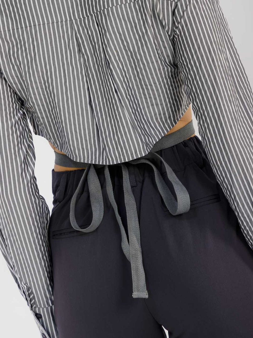 WOMEN'S LONG SLEEVE CROP TOP & BUTTON CLOSURE PANTS COLORBLOCK 2PC. SET