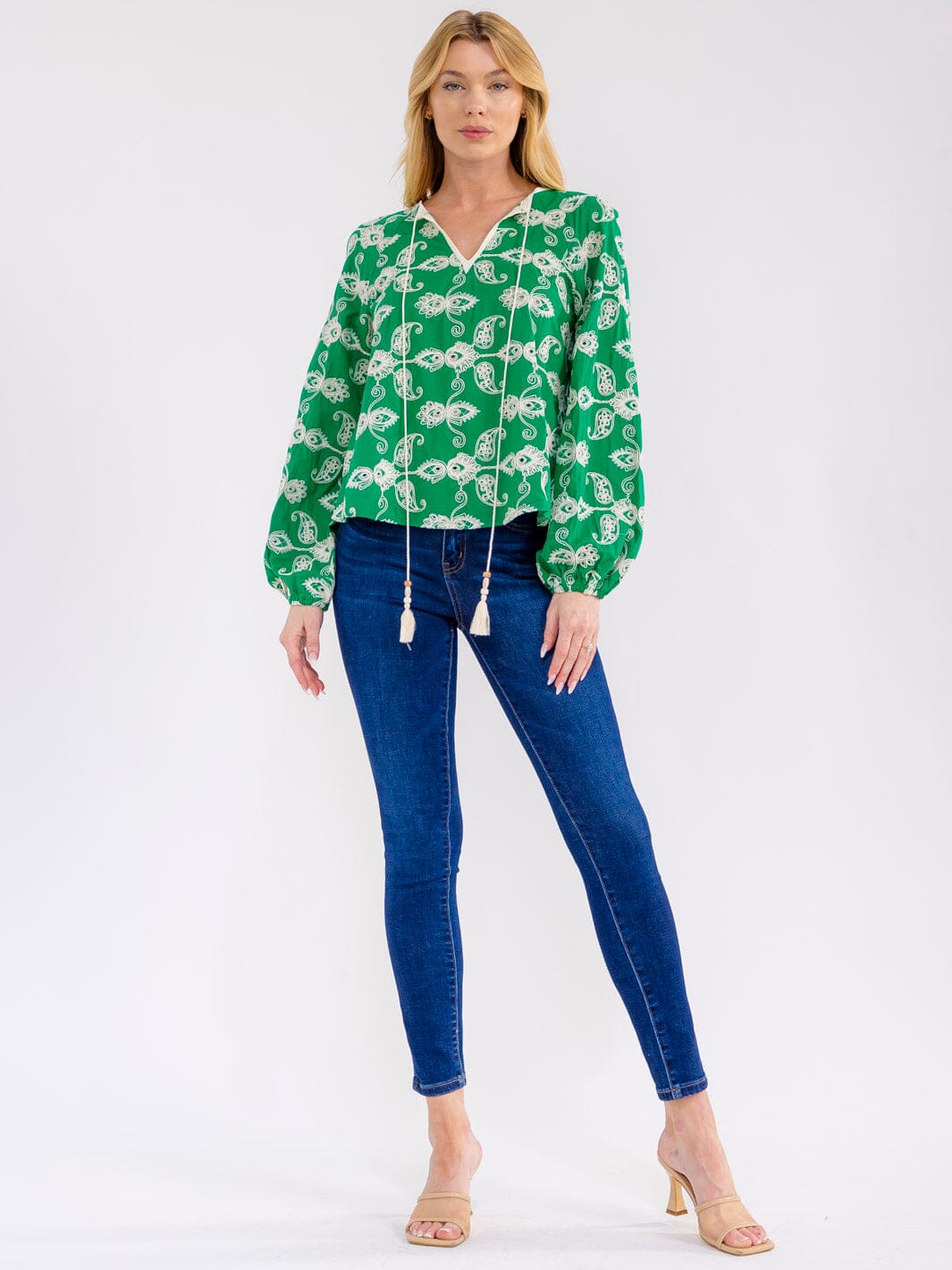 WOMEN'S LONG SLEEVE V-NECK EMBROIDERY DETAILED BLOUSE