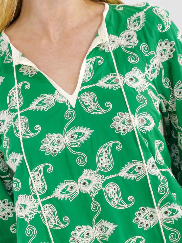 WOMEN'S LONG SLEEVE V-NECK EMBROIDERY DETAILED BLOUSE