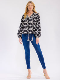 WOMEN'S LONG SLEEVE V-NECK EMBROIDERY DETAILED BLOUSE