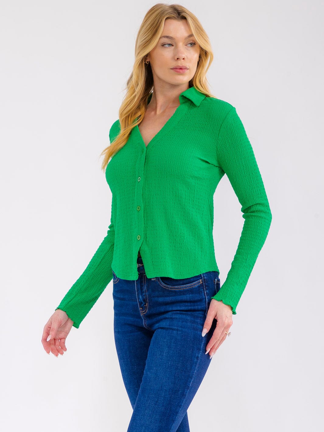WOMEN'S LONG SLEEVE BUTTON UP BLOUSE