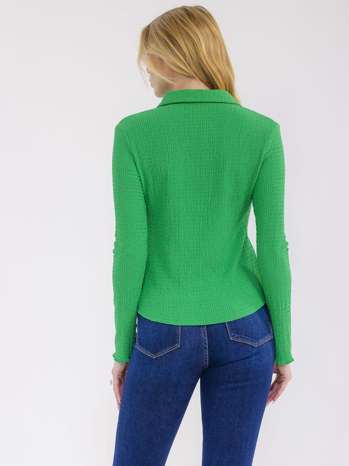 WOMEN'S LONG SLEEVE BUTTON UP BLOUSE