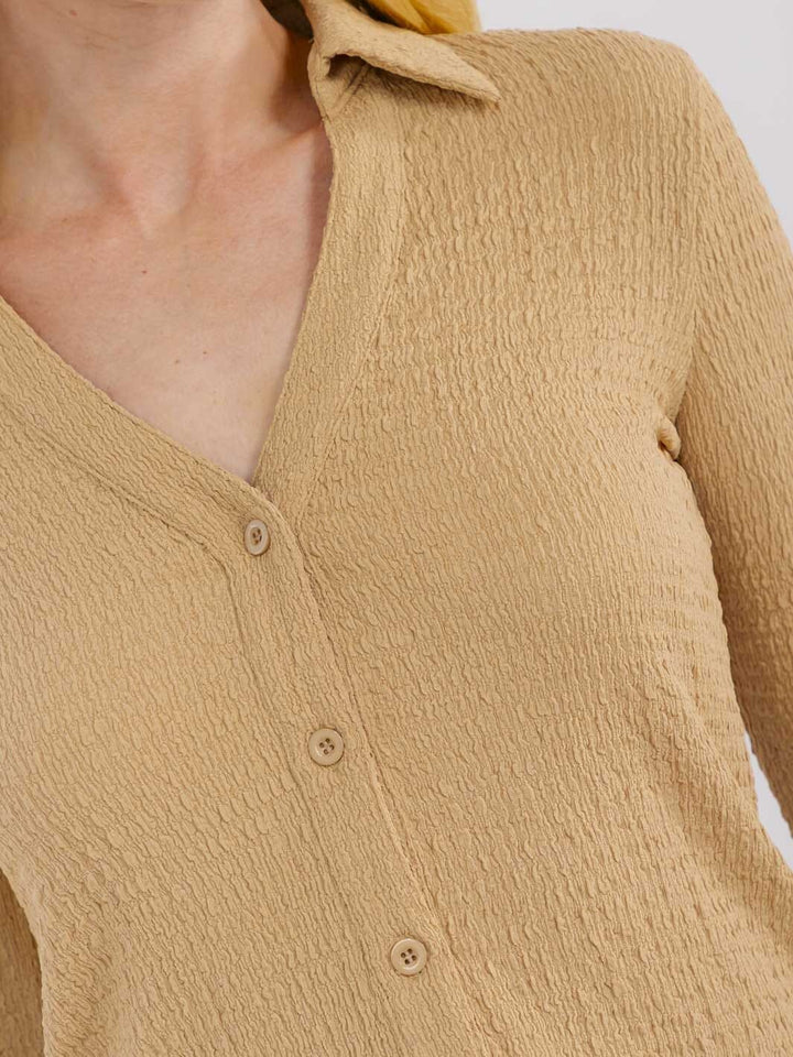 WOMEN'S LONG SLEEVE BUTTON UP BLOUSE