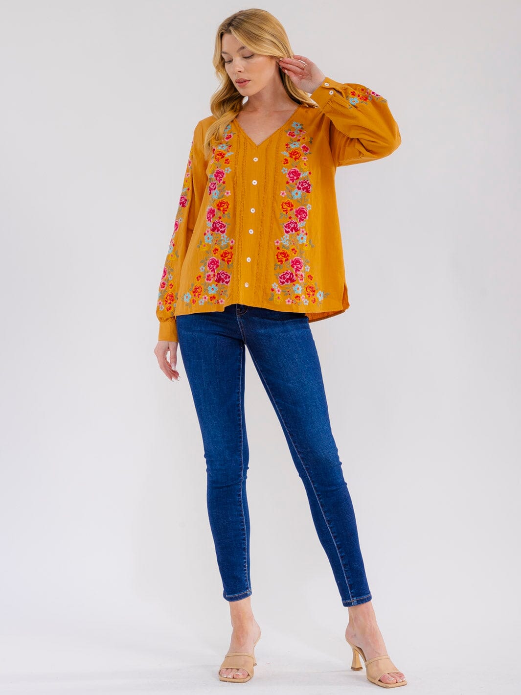 WOMEN'S LONG SLEEVE V-NECK FLORAL EMBROIDERY BLOUSE