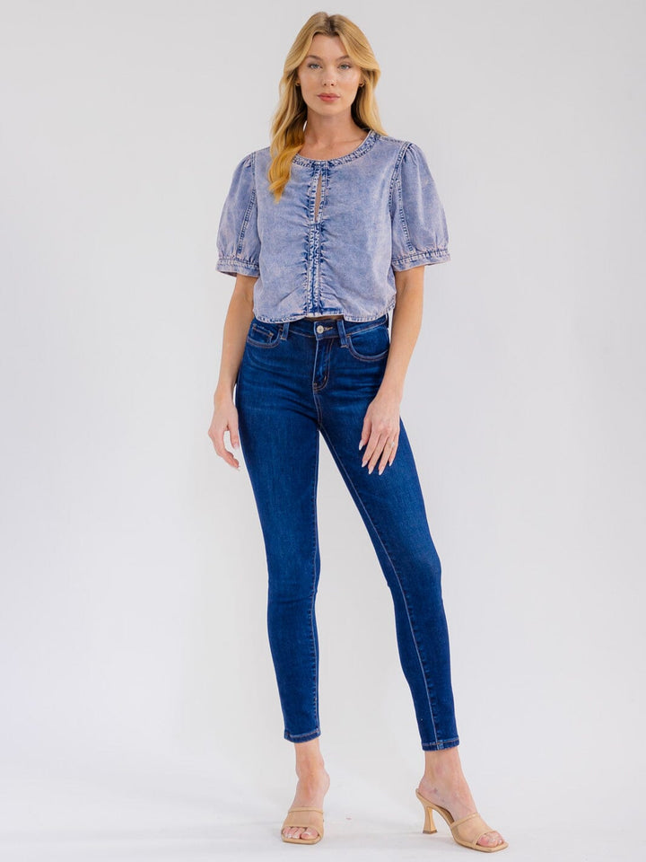 WOMEN'S SHORT SLEEVE FRONT KEY HOLE WASHED DENIM TOP