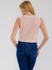 WOMEN'S SLEEVELESS BUTTON UP KNITTTED TOP