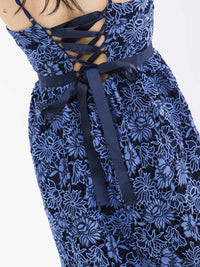 WOMEN'S SLEEVELESS BACK LACE UP CROCHET MAXI DRESS