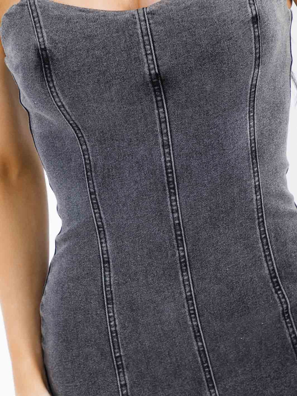 WOMEN'S SLEEVELESS BODYCON WASHED STRETCH DENIM MINI DRESS