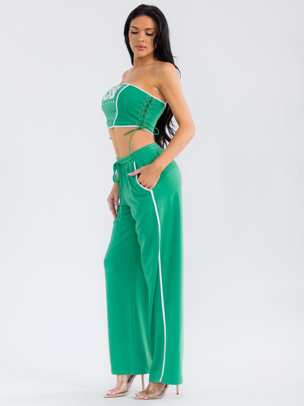 WOMEN'S SLEEVELESS CROP TOP & ELASTIC WAIST PANTS GRAPHIC 2PC. SET