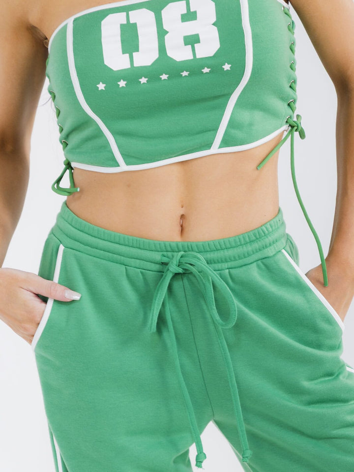 WOMEN'S SLEEVELESS CROP TOP & ELASTIC WAIST PANTS GRAPHIC 2PC. SET