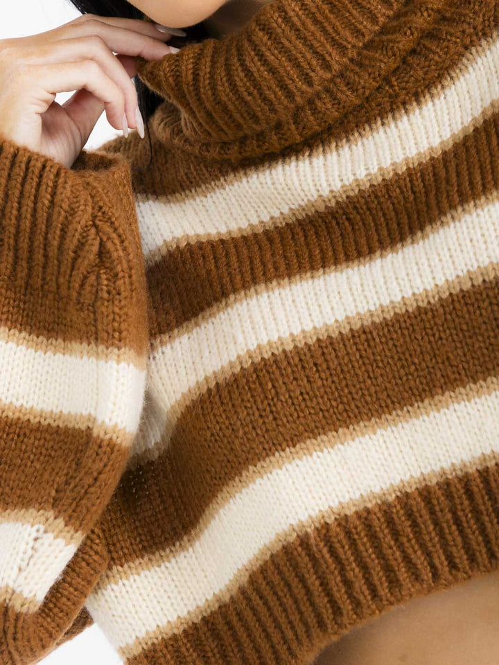 WOMEN'S LONG SLEEVE TURTLE NECK COLORBLOCK STRIPES PULLOVER CROP SWEATER