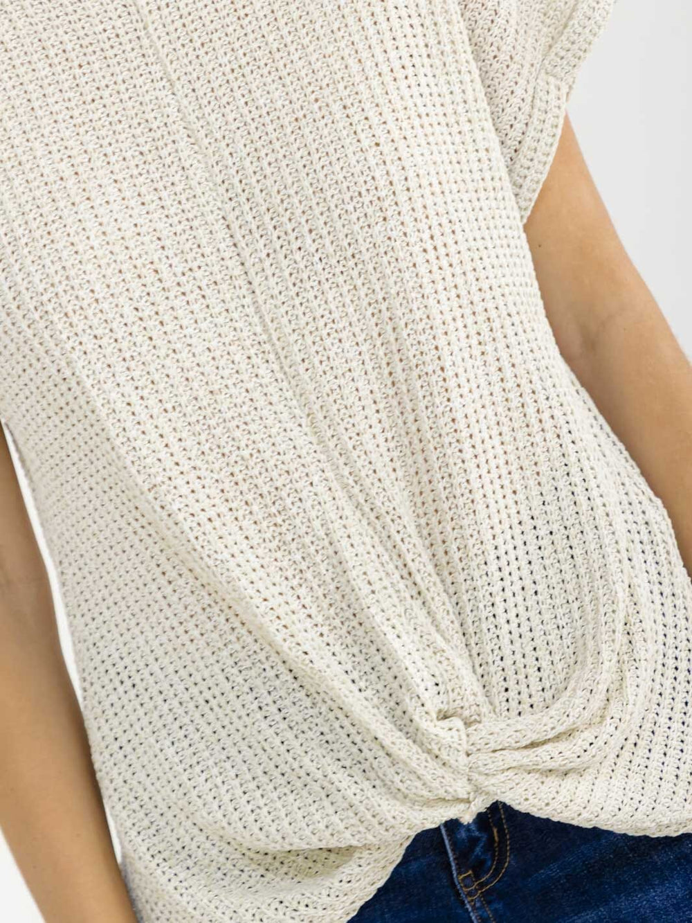 WOMEN'S SHORT SLEEVE FRONT KNOT SWEATER TOP