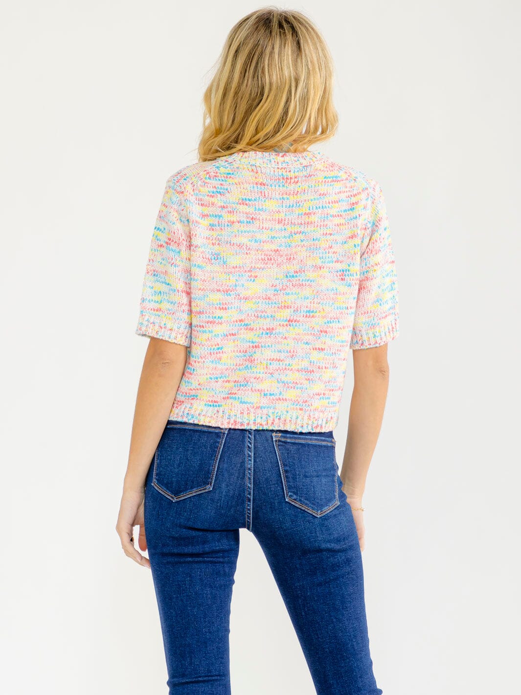 WOMEN'S SHORT SLEEVE MULTI COLORS SWEATER TOP