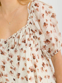 WOMEN'S SHORT SLEEVE BUTTON CLOSURE FLORAL BLOUSE