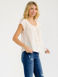 WOMEN'S SHORT SLEEVE BUTTON CLOSURE EYELET BLOUSE
