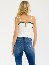 WOMEN'S SLEEVELESS CROCHET CHERRY DETAILED TANK TOP