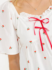 WOMEN'S SHORT SLEEVE SMOCK CHERRY EMBROIDERY LOOSE FIT BLOUSE