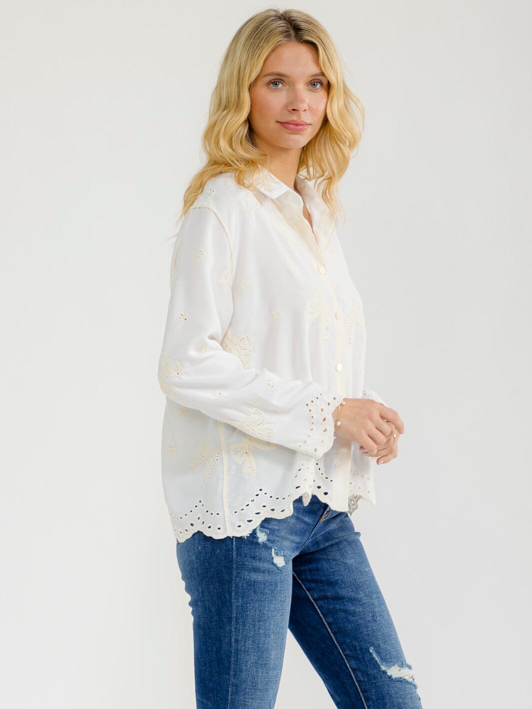 WOMEN'S LONG SLEEVE BUTTON UP BOWS EMBROIDERY BLOUSE