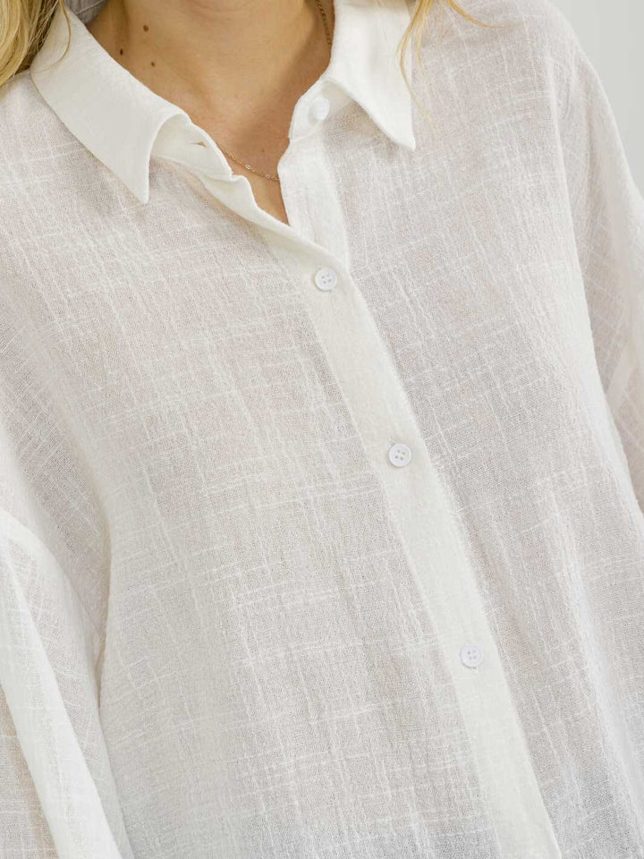 WOMEN'S LONG SLEEVE BUTTON UP BLOUSE