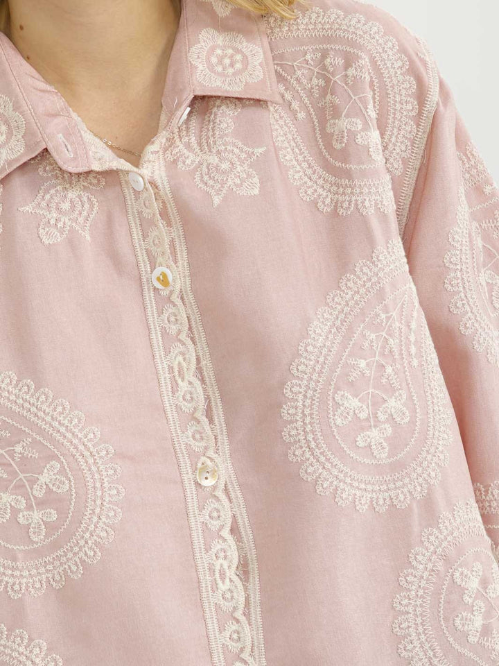 WOMEN'S LONG SLEEVE BUTTON UP EMBROIDERY BLOUSE