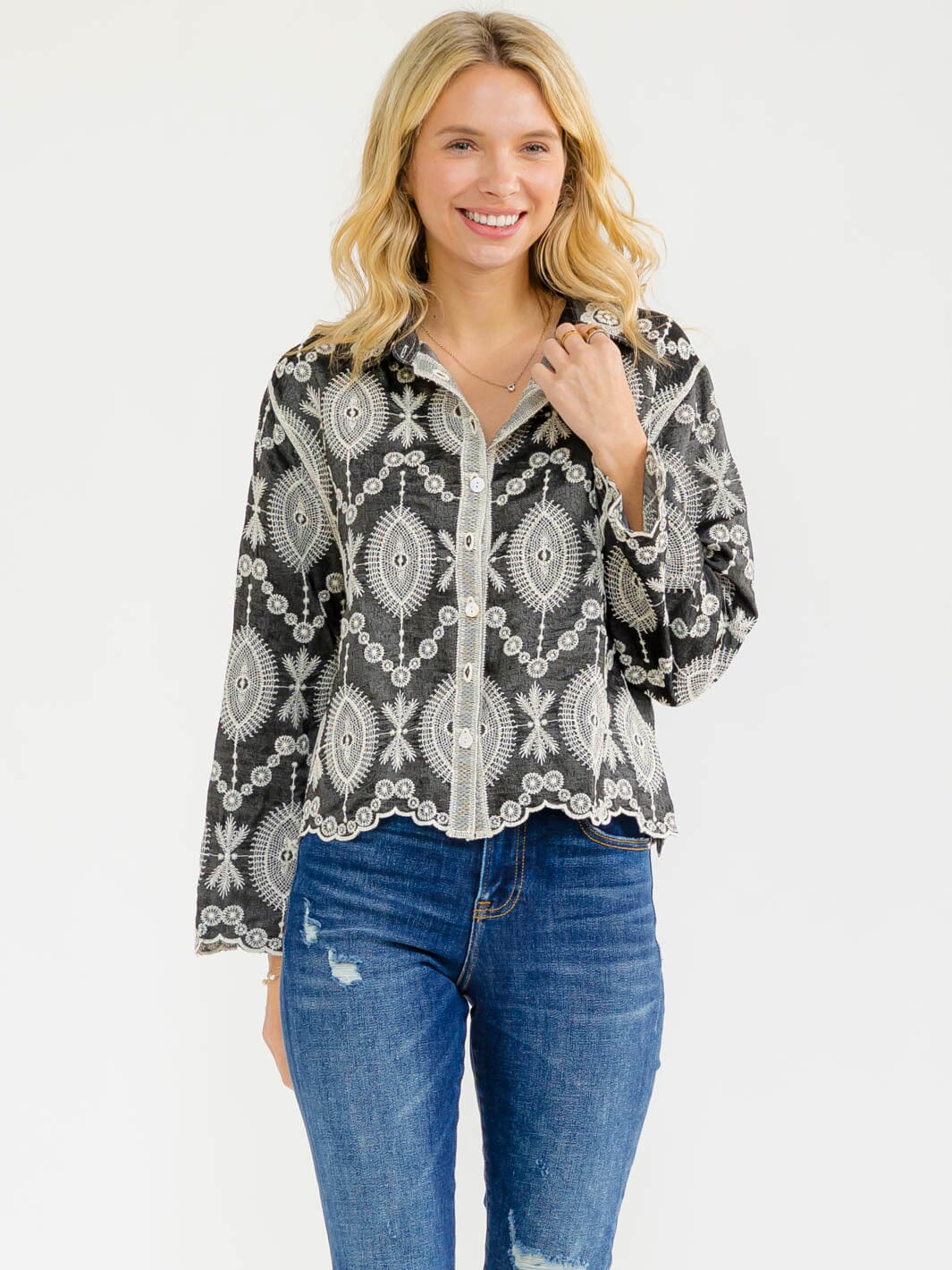 WOMEN'S LONG SLEEVE BUTTON UP EMBROIDERY BLOUSE