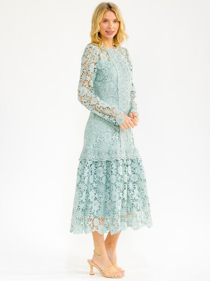 WOMEN'S LONG SLEEVE RUFFLE BOTTOM HEM CROCHET MAXI DRESS