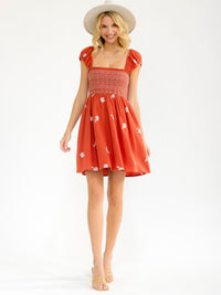 WOMEN'S SHORT SLEEVE SQUARE NECK SMOCK EMBROIDERY MINI DRESS