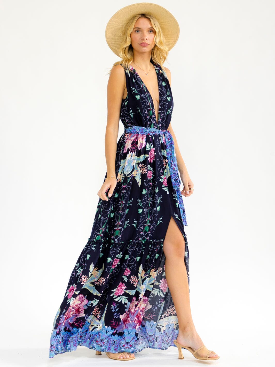 WOMEN'S SLEEVELESS V-NECK SELF TIE FRONT SLIT FLORAL MAXI DRESS