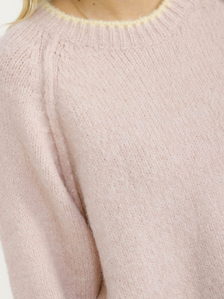 WOMEN'S LONG SLEEVE PULLOVER KNITTED SWEATER