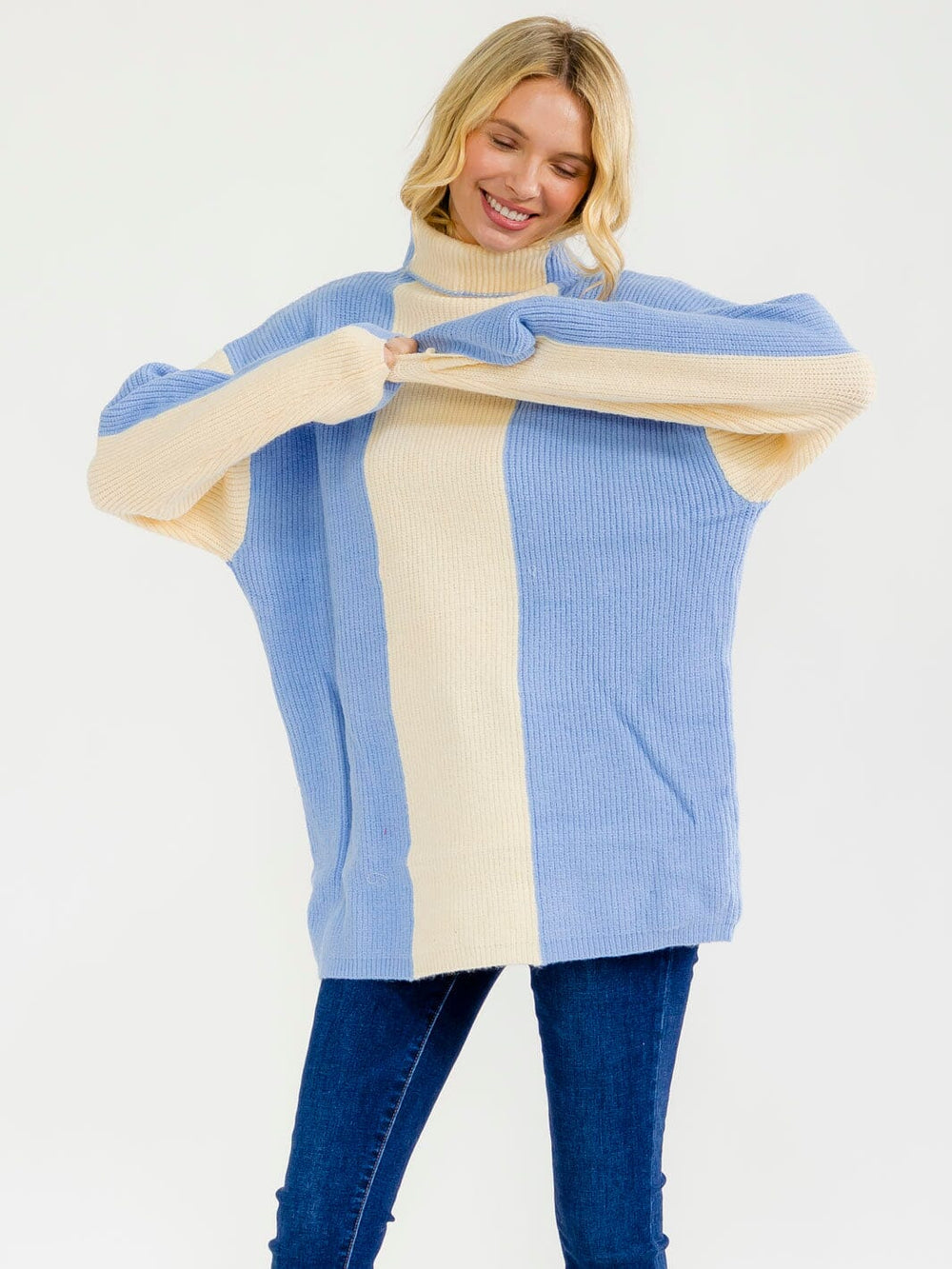 WOMEN'S LONG SLEEVE TURTLE NECK COLORBLOCK PULLOVER SWEATER