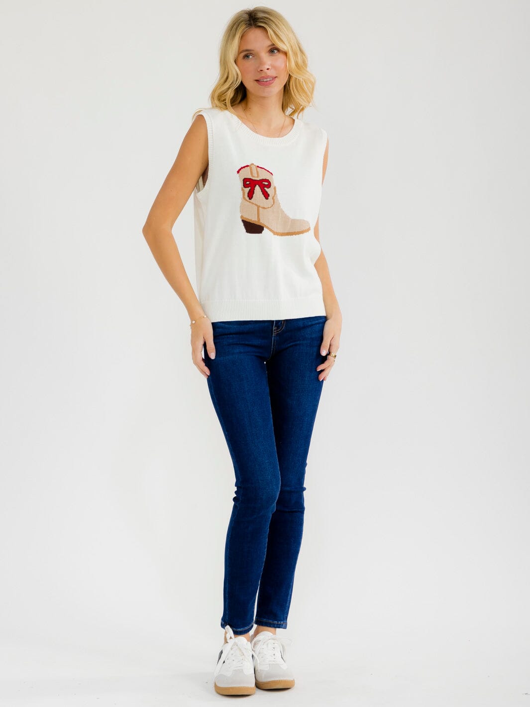 WOMEN'S SLEEVELESS COWBOY BOOT SWEATER TOP