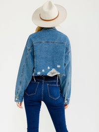 WOMEN'S LONG SLEEVE BUTTON CLOSURE FRONT POCKETS WASHED DISTRESS DENIM JACKET