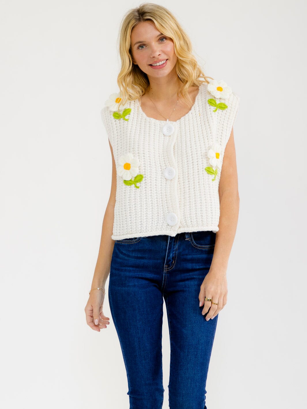 WOMEN'S SLEEVELESS BUTTON UP FLORAL CROCHET SWEATER TOP