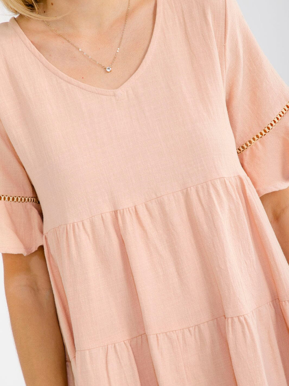 WOMEN'S SHORT SLEEVE V-NECK TIERED LOOSE FIT TUNIC MINI DRESS