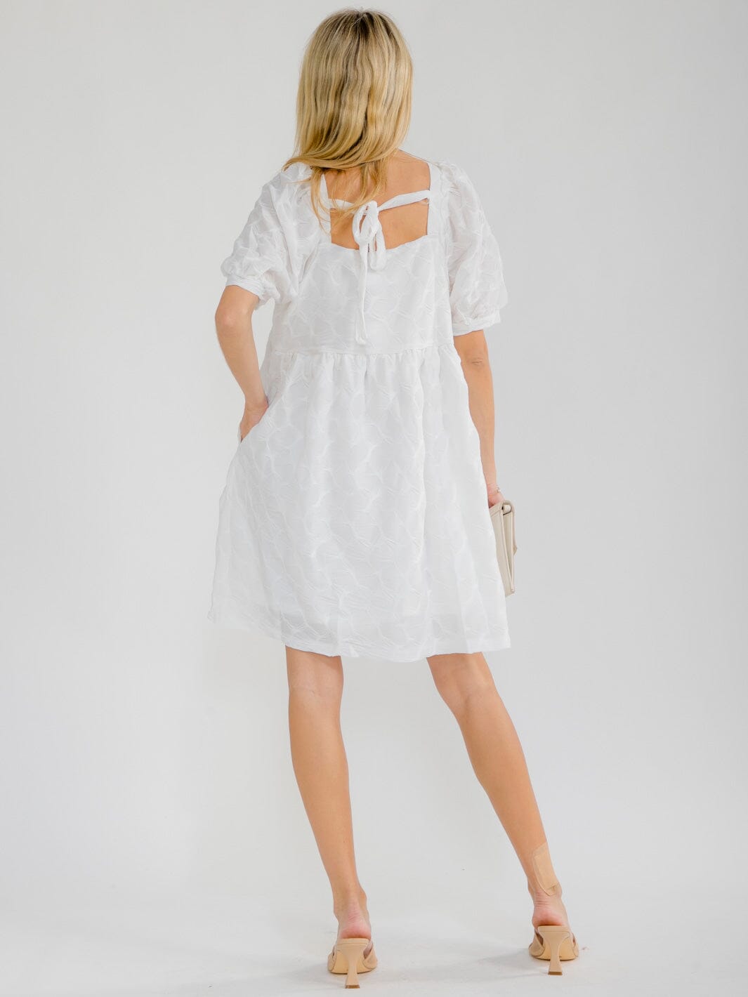 WOMEN'S SHORT SLEEVE SQUARE NECK FRONT POCKETS DETAILED TUNIC MINI DRESS