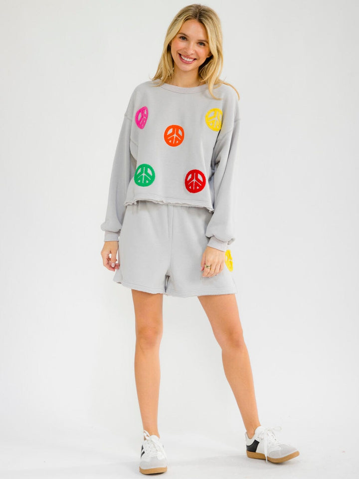 WOMEN'S LONG SLEEVE PULLOVER SWEATER & ELASTIC WAIST MINI SHORTS DETAILED 2PC. SET