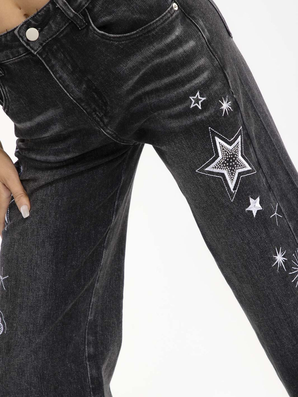 WOMEN'S BUTTON CLOSURE POCKETS WASHED STITCHED WIDE LEG DENIM PANTS