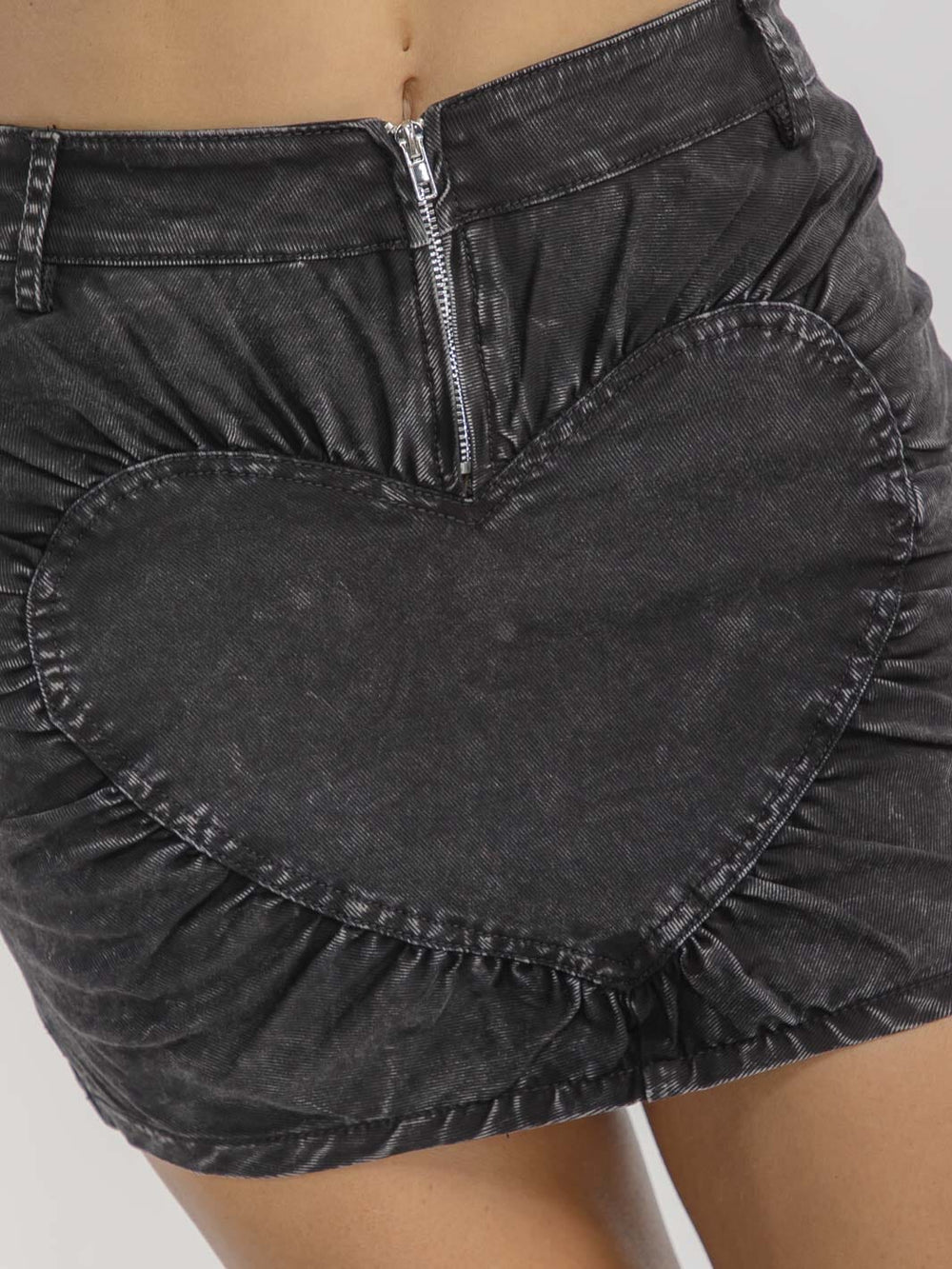 WOMEN'S ZIP UP STRETCH WASHED DENIM MINI SKIRT