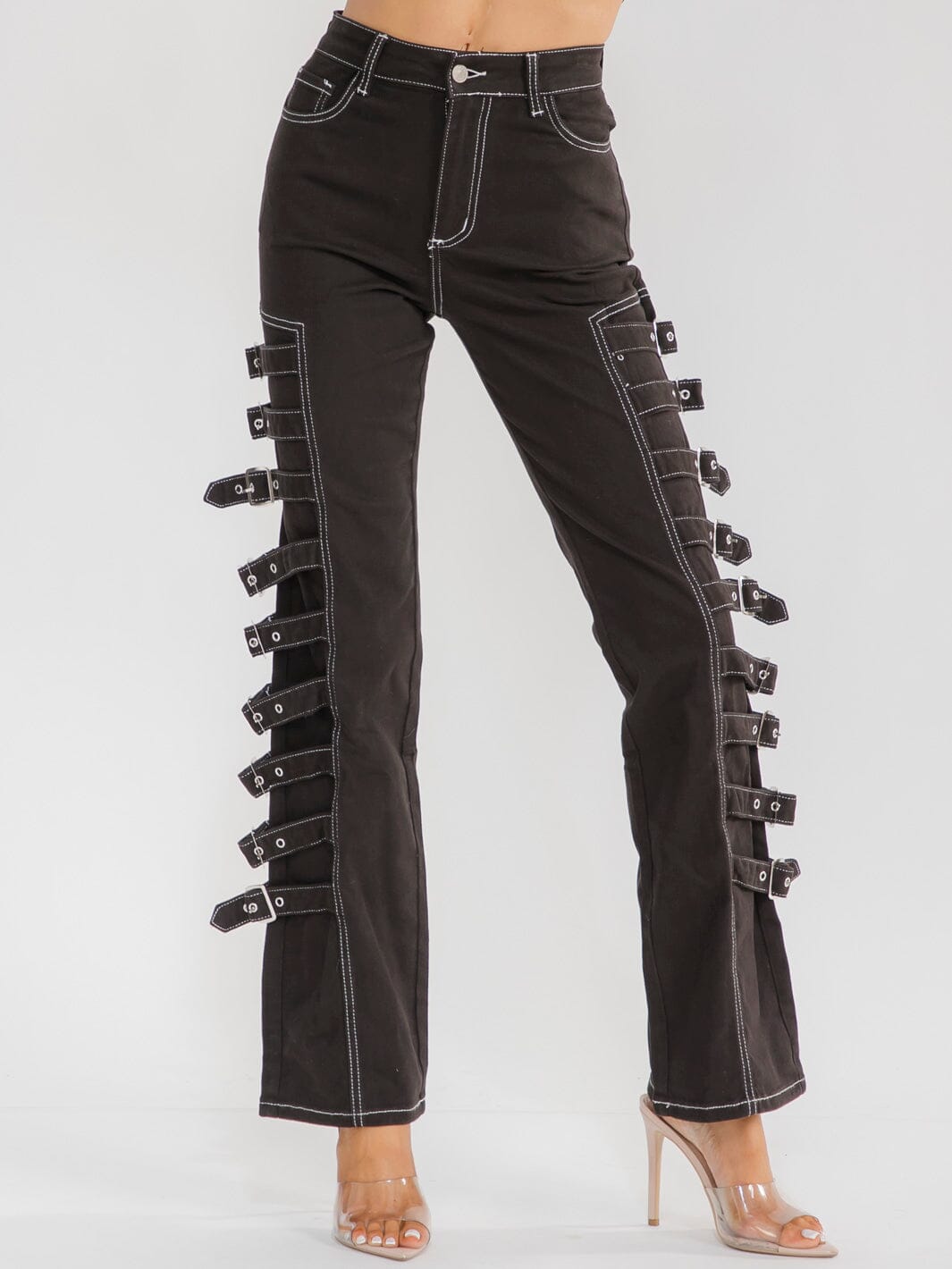 WOMEN'S BUTTON CLOSURE POCKET SIDE BELT STRAIGHT LEG STRETCH DENIM PANTS