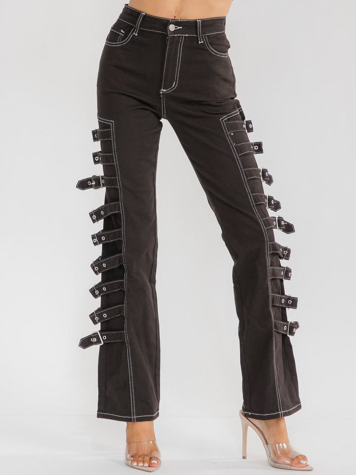 WOMEN'S BUTTON CLOSURE POCKET SIDE BELT STRAIGHT LEG STRETCH DENIM PANTS