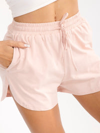 WOMEN'S ELASTIC WAIST FRONT POCKETS MINI SHORTS