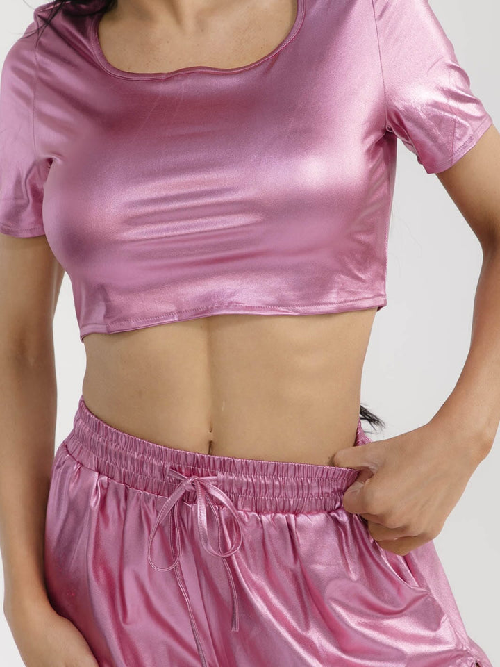 WOMEN'S SHORT SLEEVE CROP TOP & ELASTIC WAIST MINI SHORTS METALLIC 2PC. SET