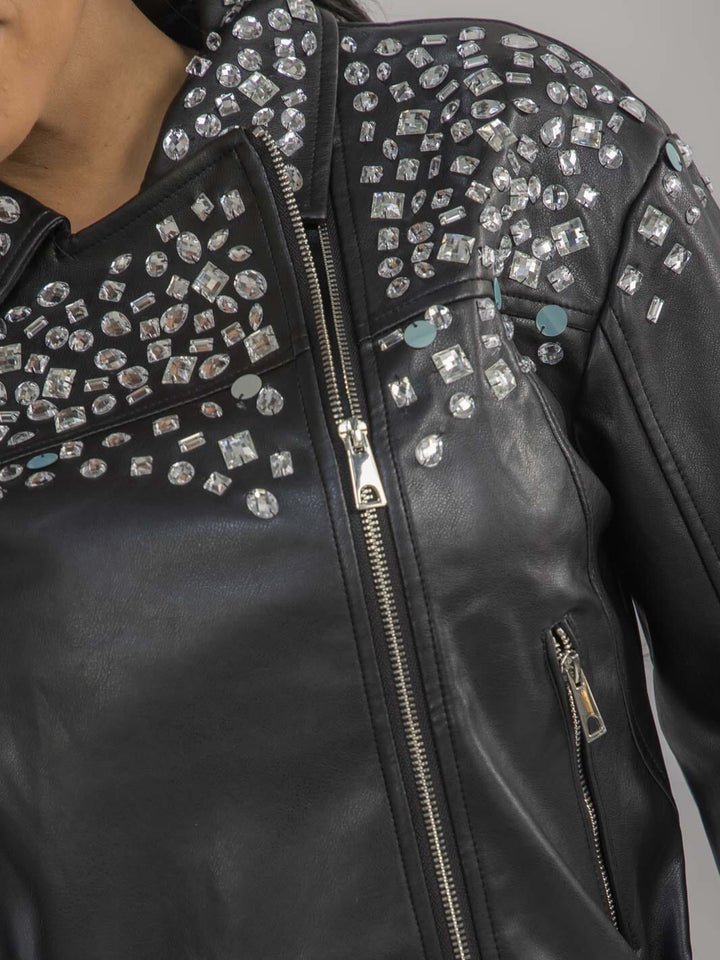 WOMEN'S LONG SLEEVE ZIP UP POCKETS BELTED PU PLEATHER STUDS JACKET