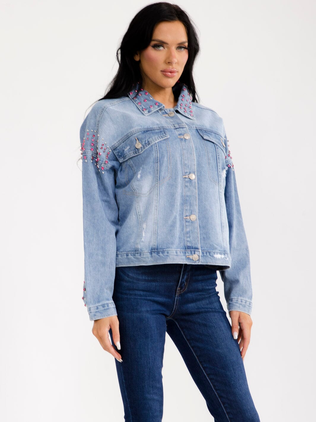 WOMEN'S LONG SLEEVE BUTTON CLOSURE RHINESTONE WASHED DENIM JACKET