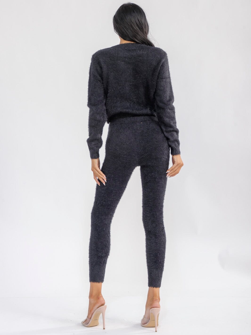 WOMEN'S LONG SLEEVE TOP & ELASTIC WAIST PANTS FUZZY 2PC. SET