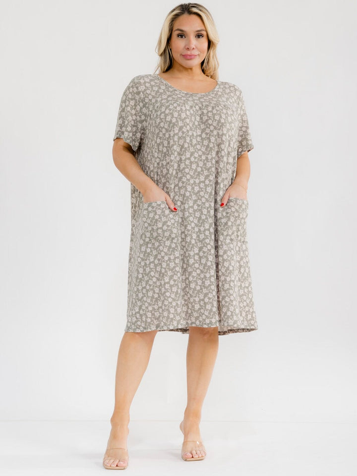 PLUS SIZE SHORT SLEEVE FRONT POCKETS TUNIC FLORAL MIDI DRESS