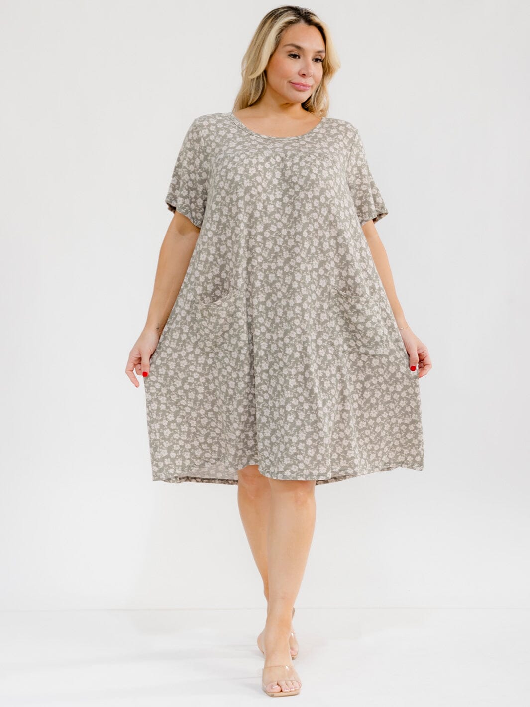 PLUS SIZE SHORT SLEEVE FRONT POCKETS TUNIC FLORAL MIDI DRESS