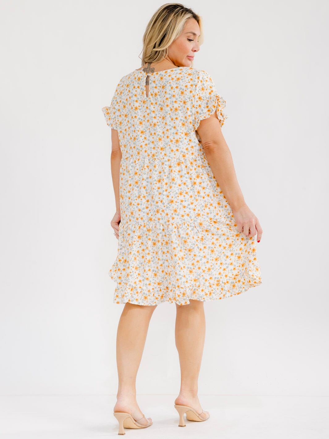 PLUS SIZE SHORT SLEEVE FRONT POCKETS FLORAL TUNIC MINI DRESS