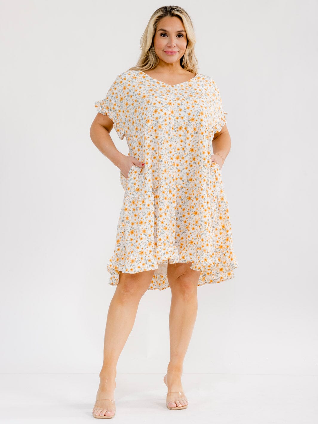 PLUS SIZE SHORT SLEEVE FRONT POCKETS FLORAL TUNIC MINI DRESS